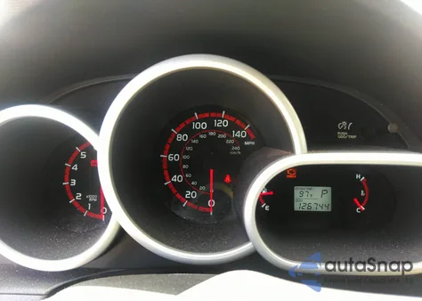 2009 Toyota Corolla Matrix S z USA, uszkodzony, nr VIN 2T1LE40E69C005921